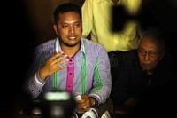 Eyang Subur melalui pengacaranya membantah tentang pemberitaan seputar dirinya yang dikatakan oleh Adi Bing Slamet bahwa ia adalah seorang paranormal.