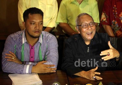 Para Pembela Eyang Subur