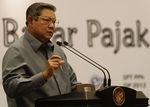 SBY Serahkan SPT