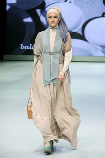 Jakarta, Indonesia - 17 Februari 2013. Reneo by Irna Mutiara Treasure Trove. Indonesia Fashion Week 2013 at Jakarta Convention Center. Senayan. Jakarta. [Foto: Mohammad Abduh/Wolipop]