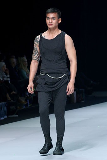 Jakarta, Indonesia - 16 Februari 2013. Oka Diputra Indonesia Fashion Week 2013 at Jakarta Convention Center. Senayan. Jakarta. [Foto: Mohammad Abduh/Wolipop]