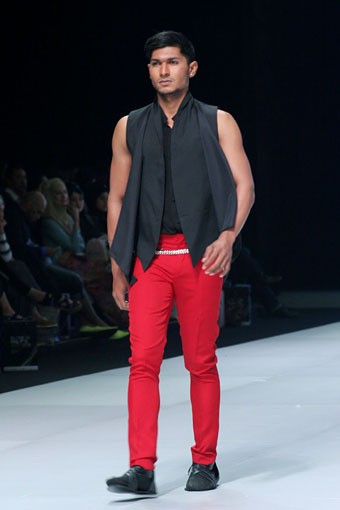 Jakarta, Indonesia - 16 Februari 2013. Oka Diputra Indonesia Fashion Week 2013 at Jakarta Convention Center. Senayan. Jakarta. [Foto: Mohammad Abduh/Wolipop]
