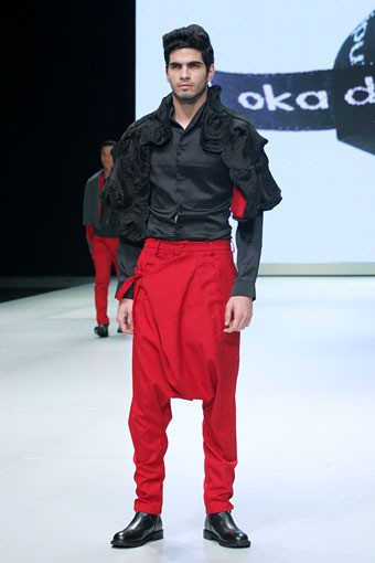 Jakarta, Indonesia - 16 Februari 2013. Oka Diputra Indonesia Fashion Week 2013 at Jakarta Convention Center. Senayan. Jakarta. [Foto: Mohammad Abduh/Wolipop]