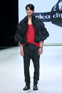 Jakarta, Indonesia - 16 Februari 2013. Oka Diputra Indonesia Fashion Week 2013 at Jakarta Convention Center. Senayan. Jakarta. [Foto: Mohammad Abduh/Wolipop]