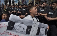 Sebagian Besar Warga Palestina Membenci Obama