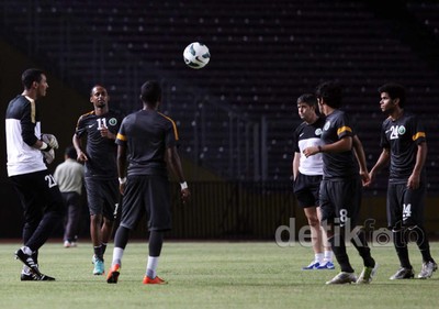 Timnas Arab Saudi Jajal Lapangan GBK