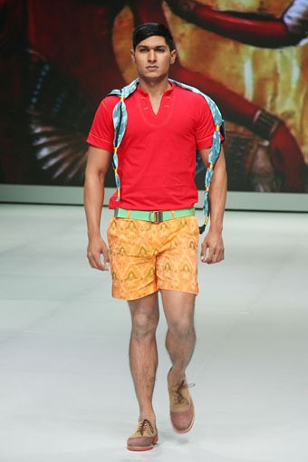 Jakarta, Indonesia - 16 Februari. Dwico by Dwi Iskandar New Beginning. Indonesia Fashion Week 2013 at Jakarta Convention Center. 16 Februari 2013. Senayan. Jakarta. [Foto: Mohammad Abduh/Wolipop]