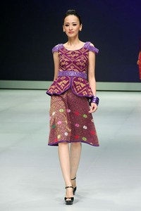 Jakarta, Indonesia - 16 Februari. Linda Hamidy Grander Glamorous Tales. Indonesia Fashion Week 2013 at Jakarta Convention Center. 16 Februari 2013. Senayan. Jakarta. [Foto: Mohammad Abduh/Wolipop]