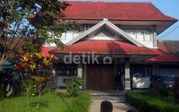 Sebanyak 4 tahanan Polda DIY dititipkan tewas dalam insiden tersebut.