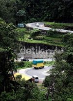 Jembatan Kelok-9 Menanti Penyelesaian
