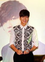 Keramahan Lee Min Ho di Jumpa Pers Fanmeeting Jakarta