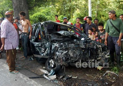 Tabrakan Beruntun di Situbondo, 7 Orang Luka Berat