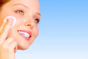 Hati-hati, Ini Bahayanya Pakai Pemutih Kulit Mengandung Hydroquinone