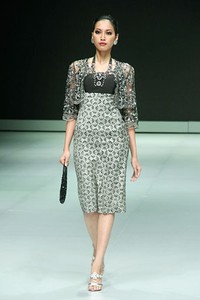 Jakarta, Indonesia - 17 Februari. Poppy Dharsono Indonesia Modern Classic Archipelago. Indonesia Fashion Week 2013 at Jakarta Convention Center. 17 Februari 2013. Senayan. Jakarta. [Foto: Mohammad Abduh/Wolipop]