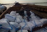 Kapal pembawa Pakaian Bekas asal Malaysia Diamankan