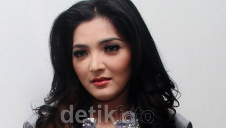 Ke Amerika, Ashanty Khawatir Radang Selaput Otaknya Kambuh Lagi