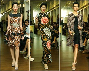Koleksi Royal Wisdom dari Iwan Tirta Hiasi Plaza Indonesia Fashion Week