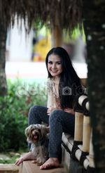 Pose Sensual Cynthiara Alona
