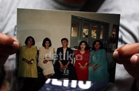 Eyang Subur di antara wanita.