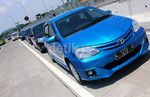 Menjajal Toyota Etios