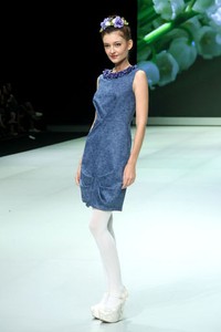 Jakarta, Indonesia - 17 Februari 2013. Votum by Sebastian Gunawan Spring Blossom. Indonesia Fashion Week 2013 at Jakarta Convention Center. Senayan. Jakarta. [Foto: Mohammad Abduh/Wolipop]