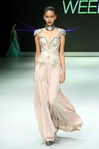 Jakarta, Indonesia - 17 Februari. Samuel Cirnansck Egypt Indonesia Fashion Week 2013 at Jakarta Convention Center. 17 Februari 2013. Senayan. Jakarta. [Foto: Mohammad Abduh/Wolipop]