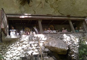 Kisah Romeo & Juliet di Pemakaman Tana Toraja