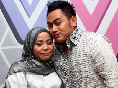 Nassar & Muzdhalifah Pamer Kemesraan