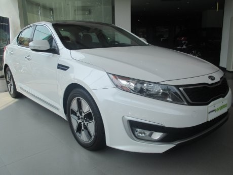 KIA Belum Punya Niat untuk Jual Mobil Hybrid