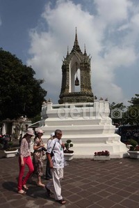  Halaman kawasan Wat Pho.