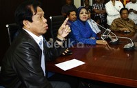 FPD yakin amanat menjadi ketua umum PD tak akan menganggu tugas SBY sebagai kepala negara. Ramses/detikFoto.