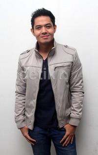 Pose Dude di depan kamera. Gus Mun/detikHOT.