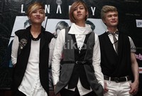 Sudah siap menyaksikan penampilan LUNAFLY?