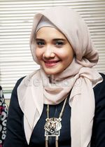 Senyum Manis Zaskia & Shireen Sungkar