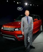 James Bond dan Mobil Barunya