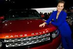 James Bond dan Mobil Barunya