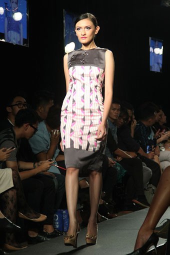 Jakarta, Indonesia - 25 Maret. IKAT Indonesia by Didiet Maulana. Plaza Indonesia Fashion Week SS 2013 at Plaza Indonesia. 25 Maret 2013. Thamrin. Jakarta. [Foto: Mohammad Abduh/Wolipop]