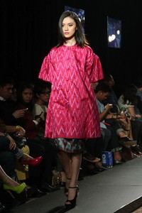 Jakarta, Indonesia - 25 Maret. IKAT Indonesia by Didiet Maulana. Plaza Indonesia Fashion Week SS 2013 at Plaza Indonesia. 25 Maret 2013. Thamrin. Jakarta. [Foto: Mohammad Abduh/Wolipop]