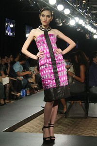 Jakarta, Indonesia - 25 Maret. IKAT Indonesia by Didiet Maulana. Plaza Indonesia Fashion Week SS 2013 at Plaza Indonesia. 25 Maret 2013. Thamrin. Jakarta. [Foto: Mohammad Abduh/Wolipop]