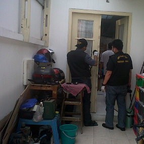 Bandit Gondol Emas Senilai Setengah Miliar Rupiah di Bandung
