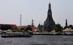 Wat Arun, Si Megah di Tepi Sungai Chao Phraya