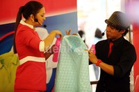 Artis Donna Agnesia hadir dalam acara tersebut.