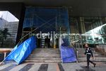 Platfon Lobi Gedung KPK Ambrol