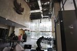 Platfon Lobi Gedung KPK Ambrol