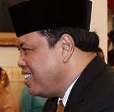 Tawa Canda Sambut Arief Hidayat Menjadi Hakim Konstitusi