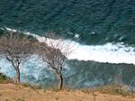 Pantai Lombok Terlihat Sangat Cantik dari Bukit Ini