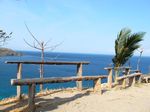 Pantai Lombok Terlihat Sangat Cantik dari Bukit Ini