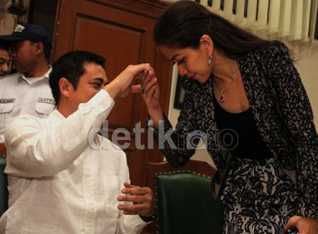 Venna Melinda dan Ivan Sudah Cekcok Sejak Tiga Tahun Lalu