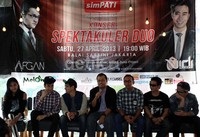 Keduanya berjanji akan menyuguhkan satu aksi yang spektakuler dan tak biasa di konser perdana mereka.