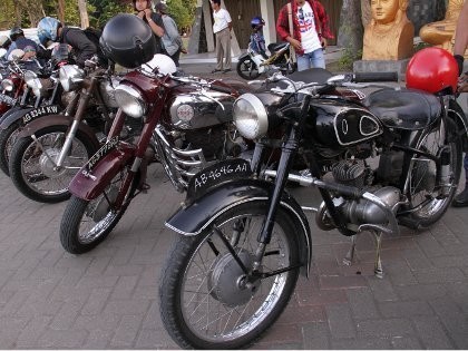 Merawat Motor Klasik Itu Tidak Sulit dan Mahal